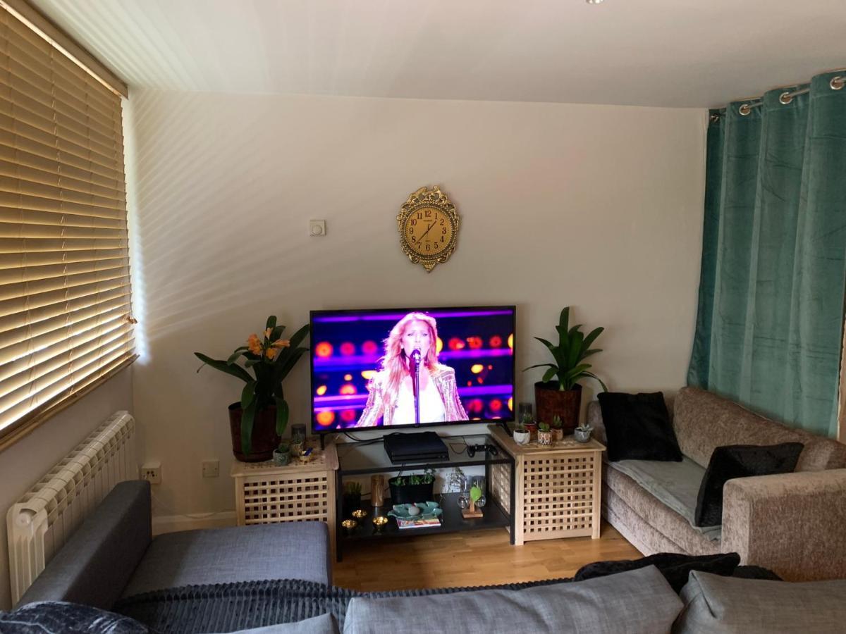 Garden Beautiful Cozy Flat , Recent Decorated. Leilighet London Eksteriør bilde